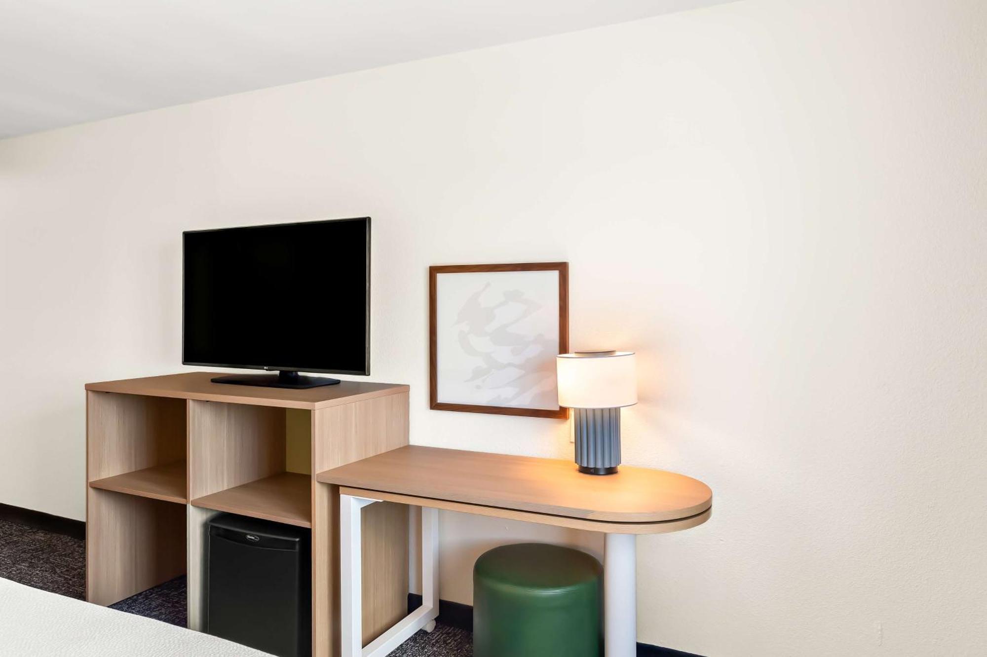 Spark By Hilton Springfield Southwest Екстер'єр фото