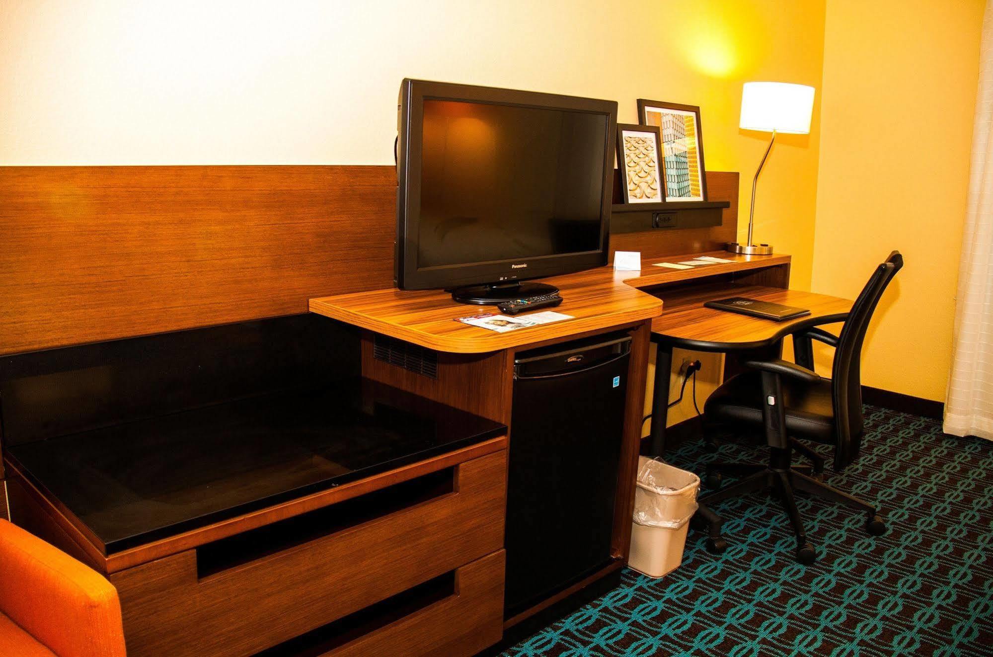 Spark By Hilton Springfield Southwest Екстер'єр фото